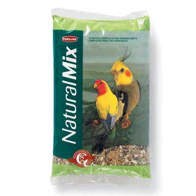 Корм Padovan Naturalmix Parrocchetti – для средних попугаев
